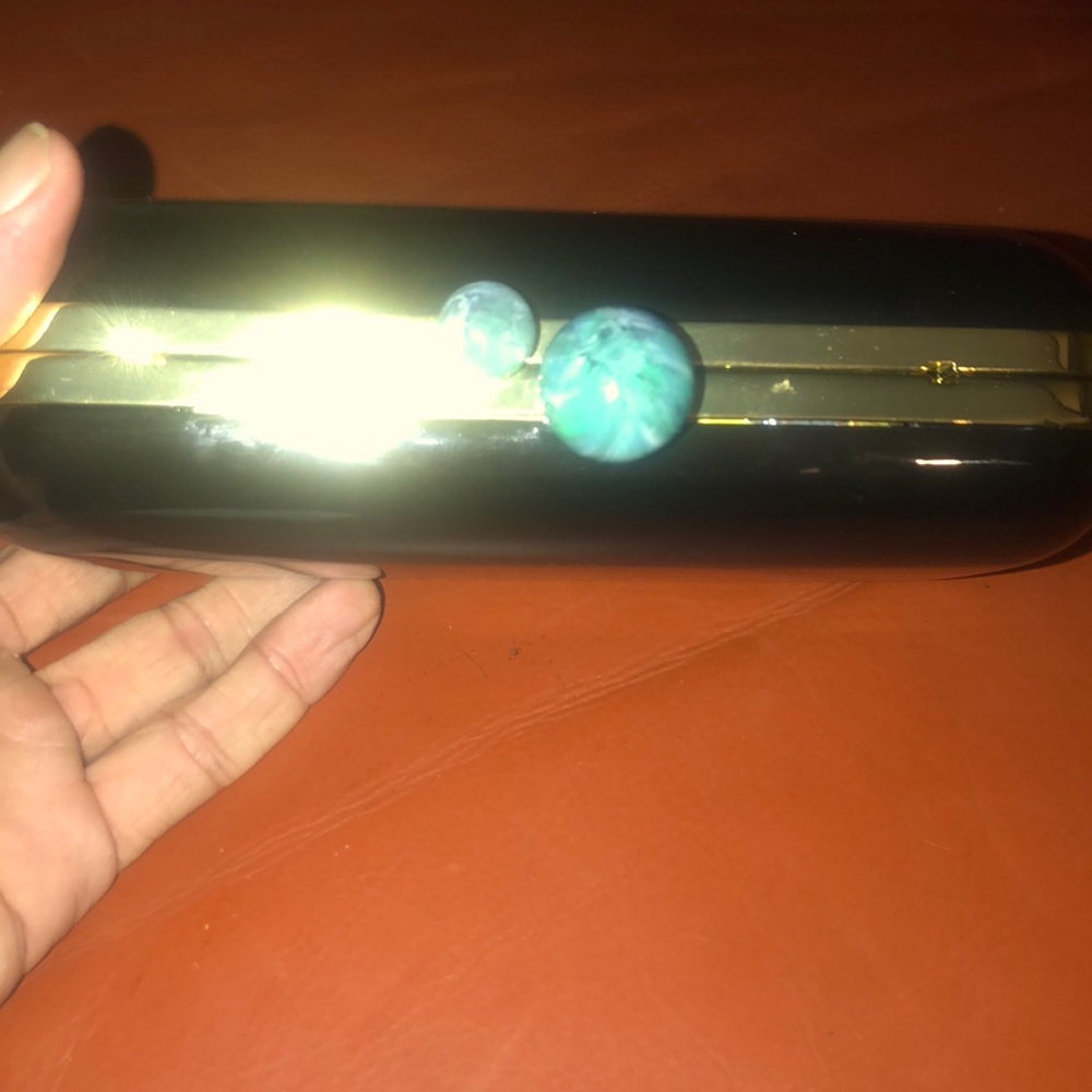 Judith Leiber clutch - Picture 5 of 9